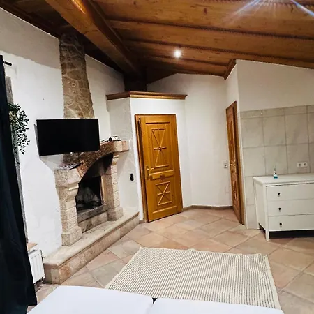 Honor - In One Neu Renoviert