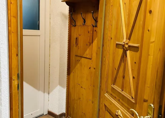 Honor - In One Neu Renoviert Λιντς